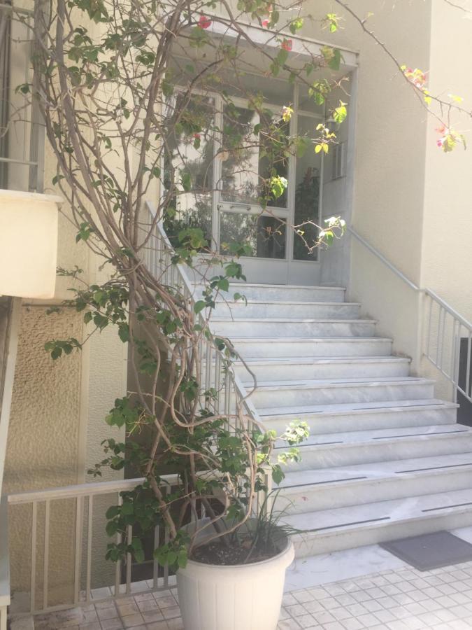 Glyfada Riviera Home Афины Экстерьер фото