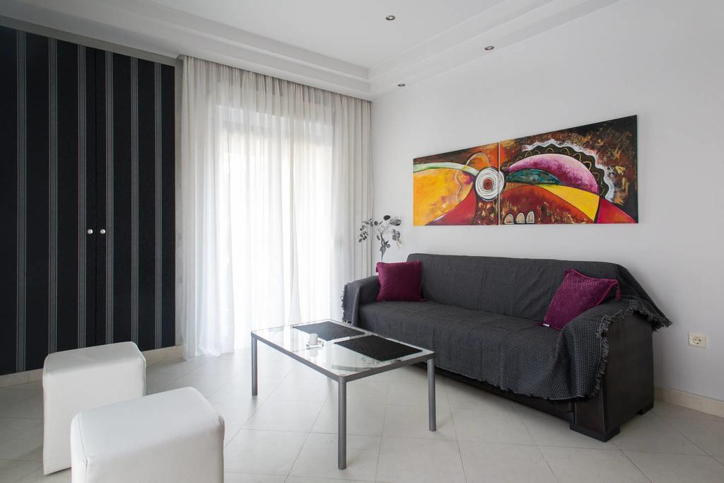 Glyfada Riviera Home Афины Экстерьер фото