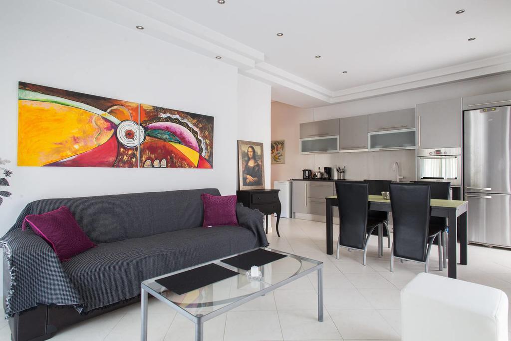 Glyfada Riviera Home Афины Экстерьер фото